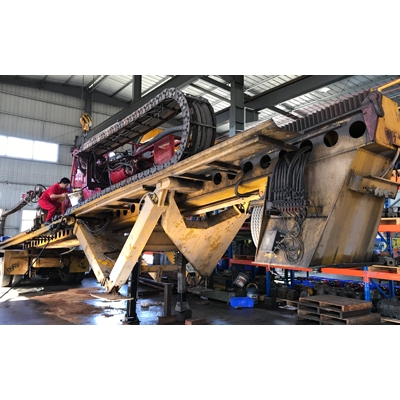 海瑞克水平定向鉆機(jī)HK250T整機(jī)維修，客戶只相信祥希液壓